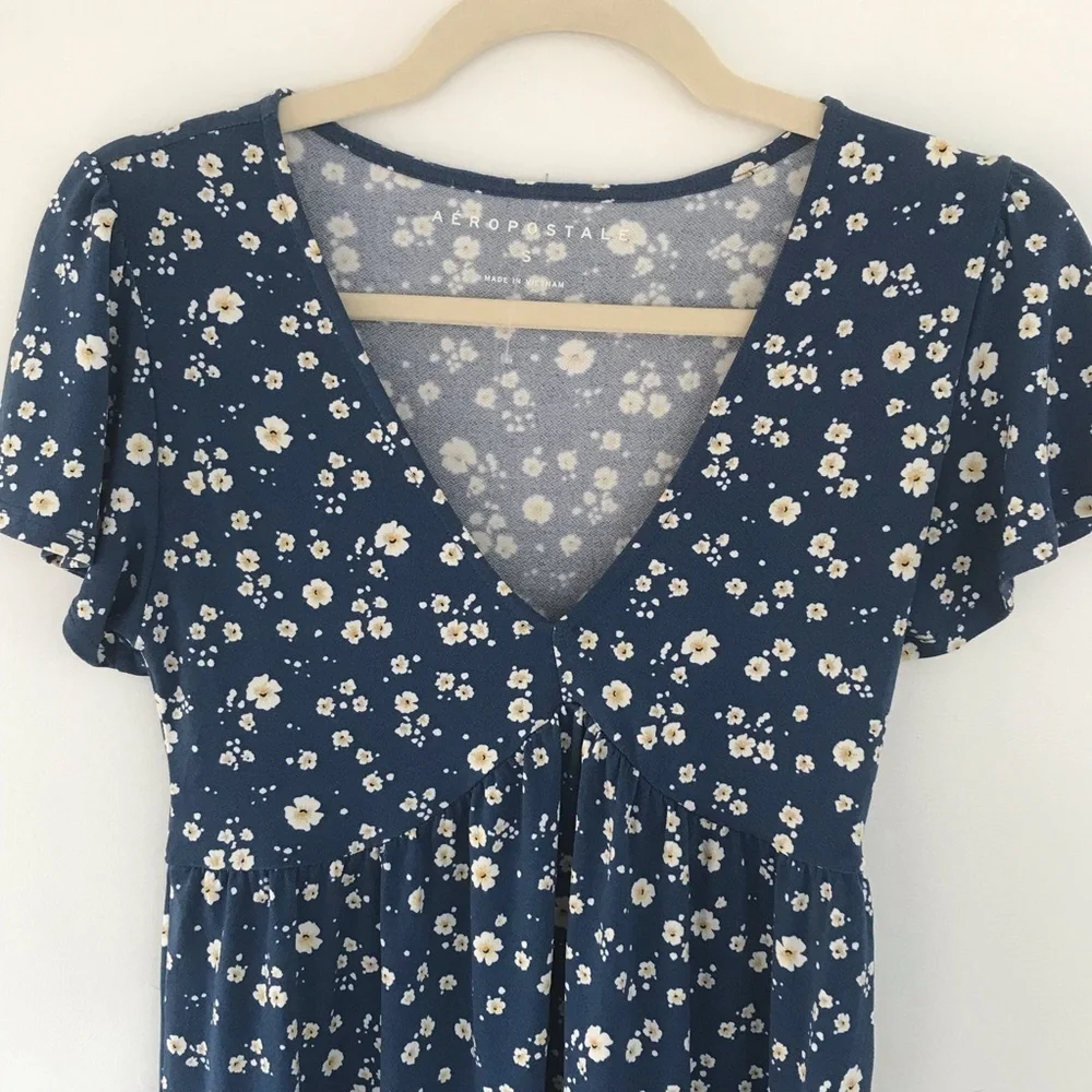 Aeropostale blue white